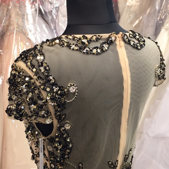 SOLD NWT GORGEOUS BLACK TIE GOWN - Picture 5 of 7